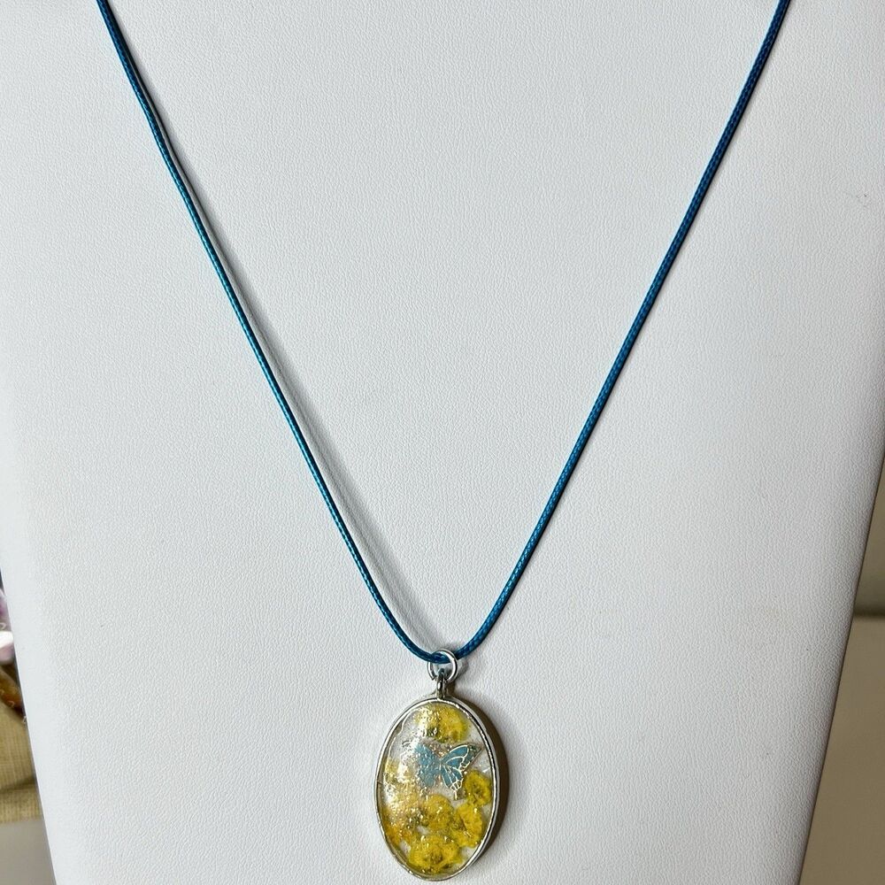 Handmade Resin Necklace Butterfly Charm With Real Pressed Flowers 18" Waxed Cord - Picture 3 of 7
